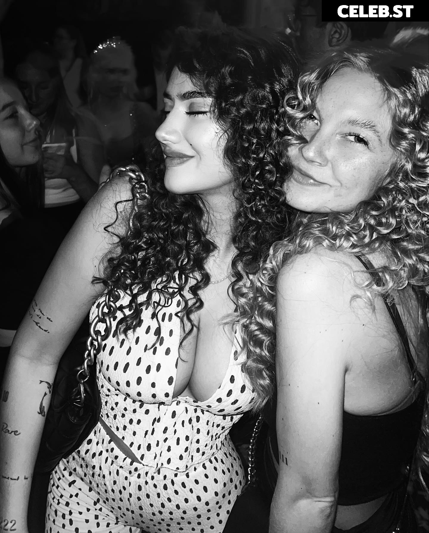 Lisa Straube Image 680954