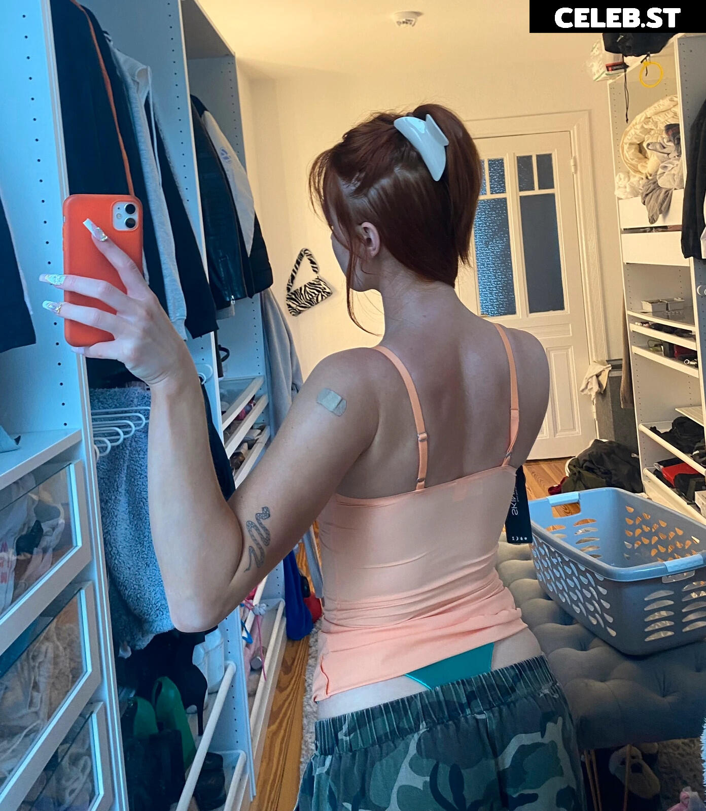 Cassy Cassau Image 699175