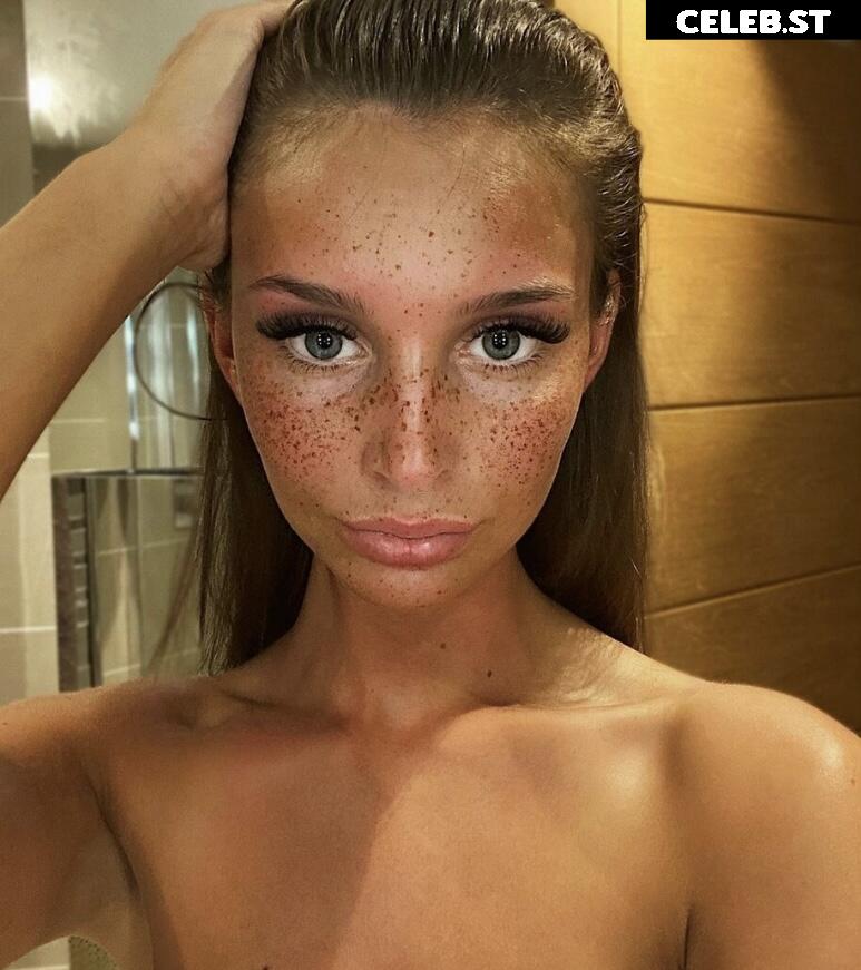 Maddy Cheary Image 699378