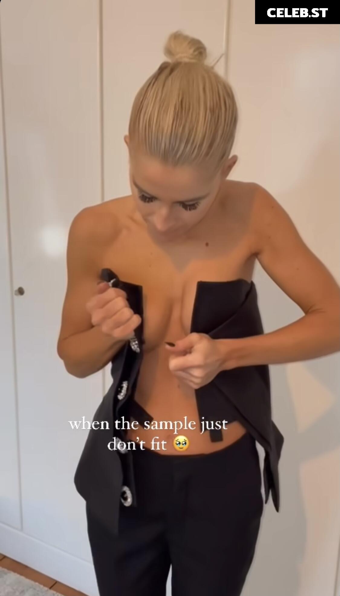 Caro Daur Image 698019