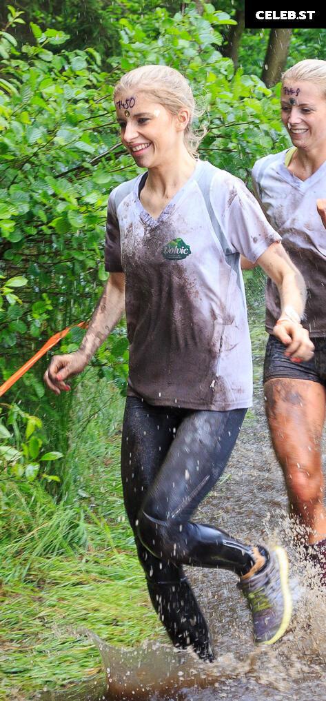 Caro Daur Image 697220