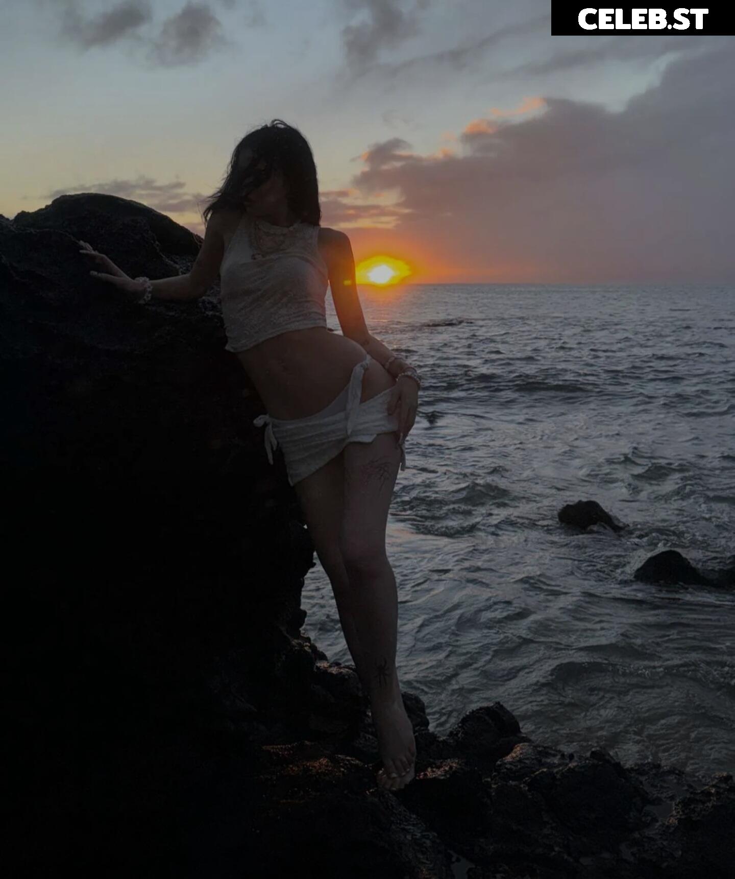 Nevaaadaa Image 697850