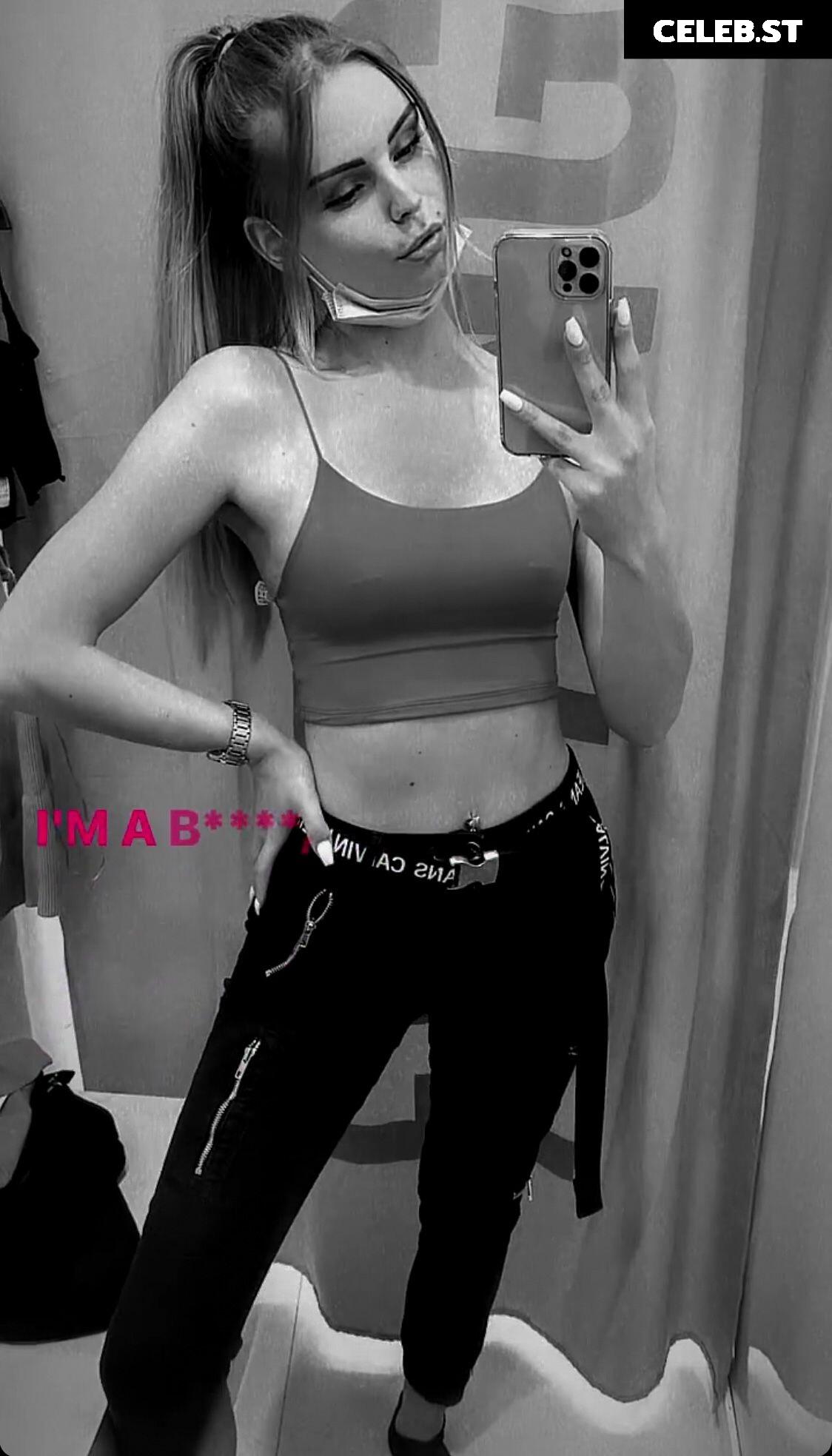 Kira Karambole Image 696545