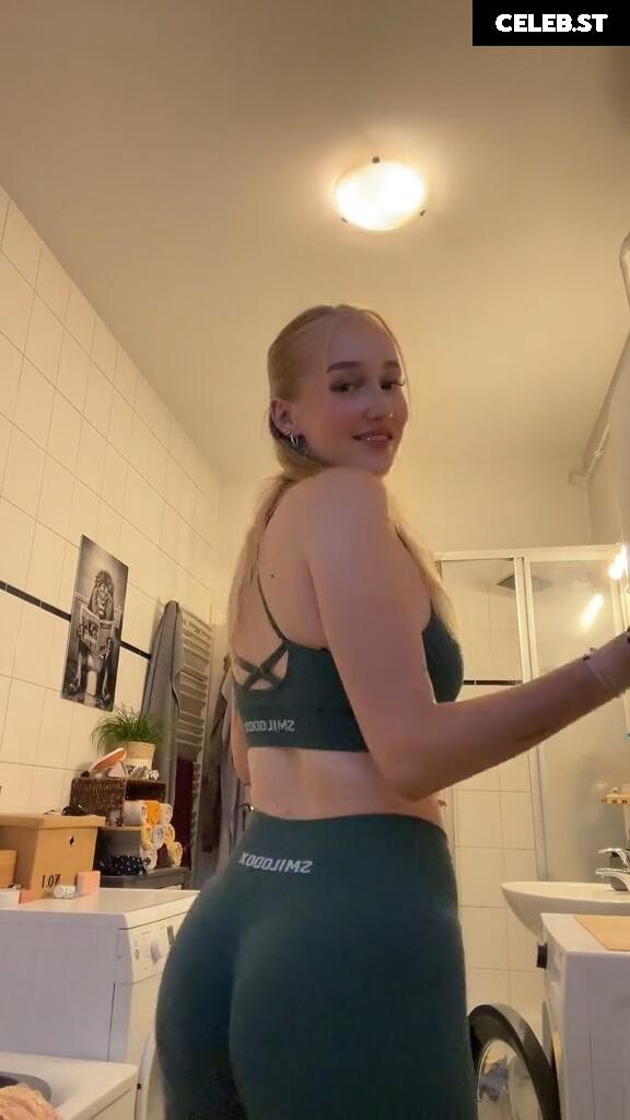 Lenaa.hdl Image 693251