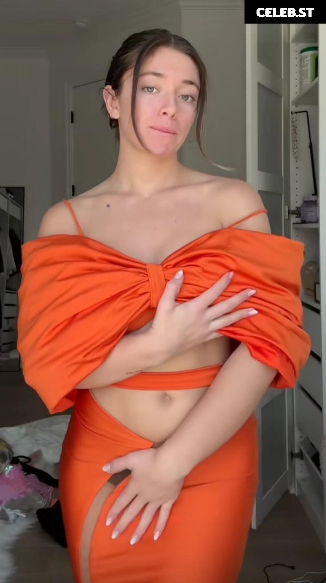 Tabitha Swatosh Image 693861