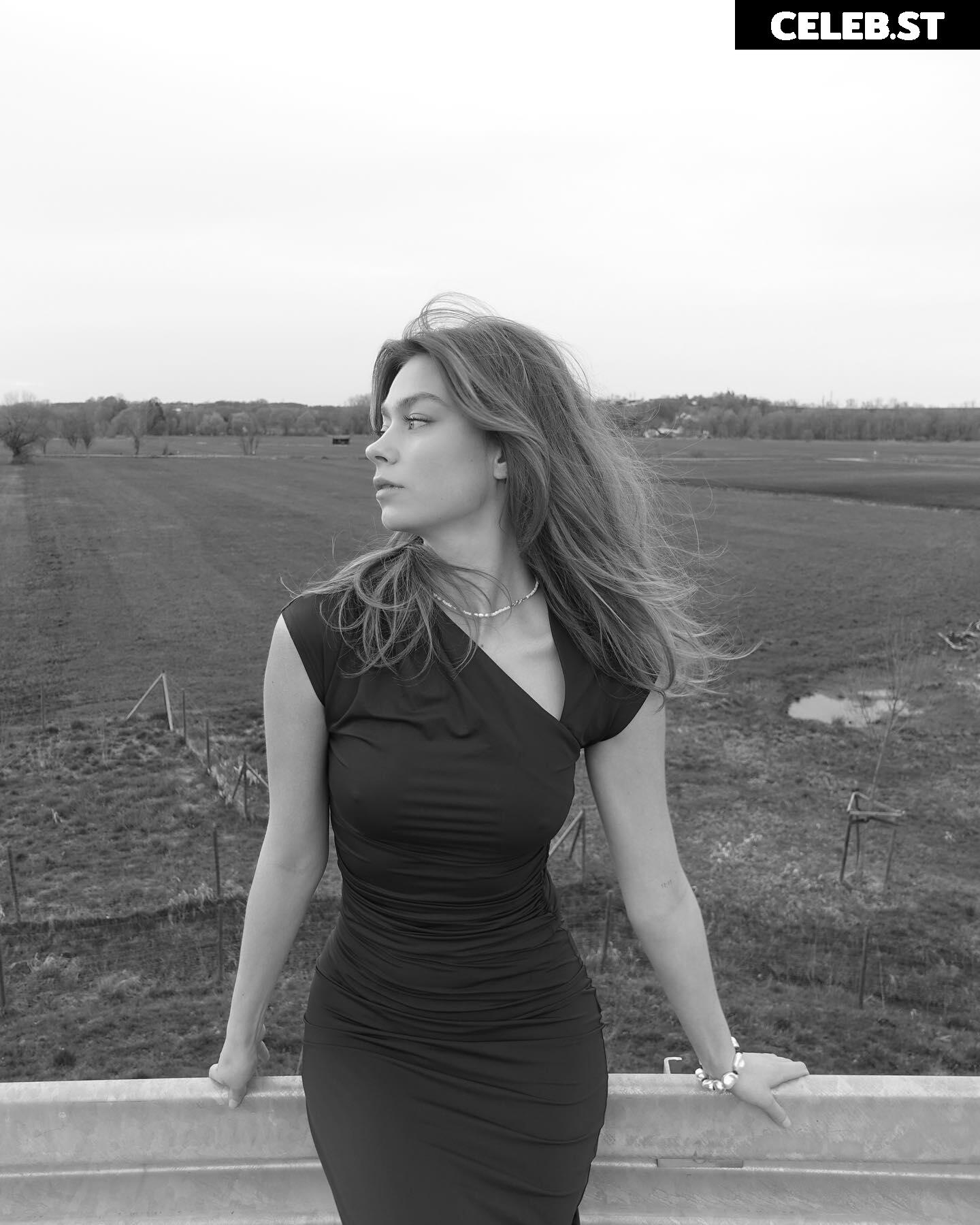 Lotty_kxa Image 692371