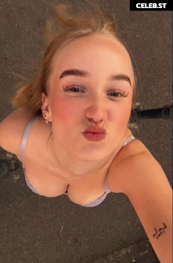 Lenaa.hdl Image 692859