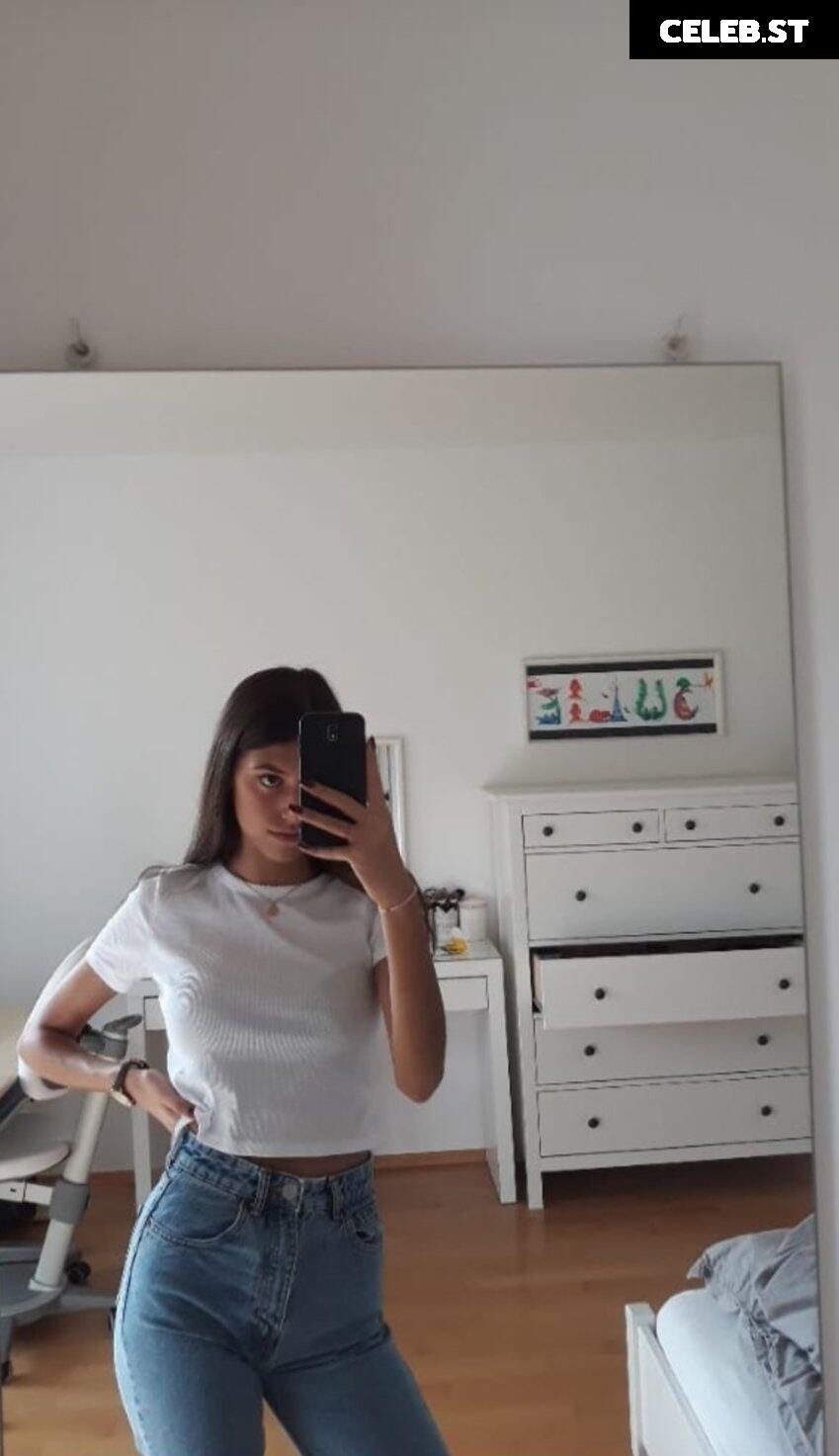 Juliiee.Kim Image 649729