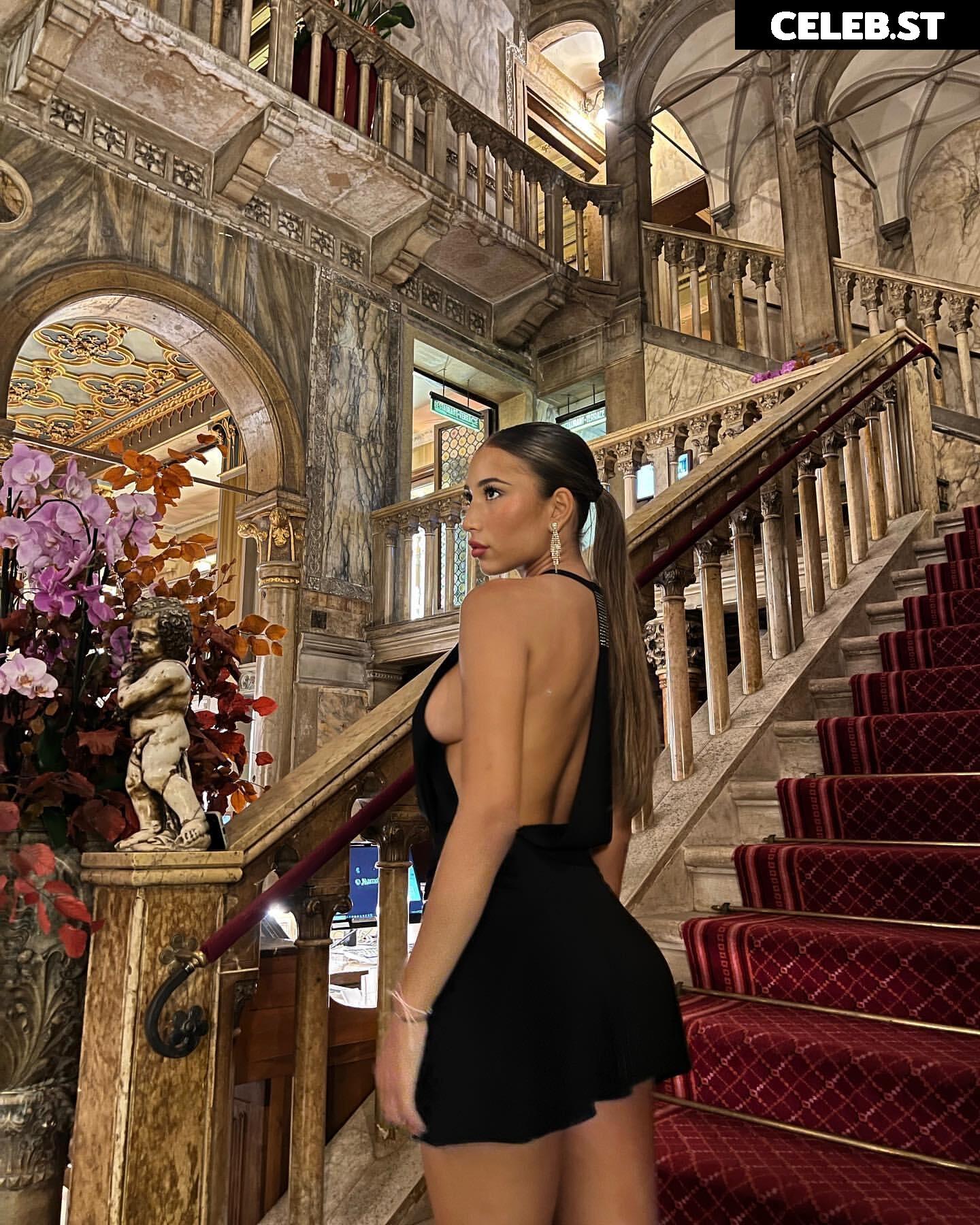 lorena.sim Image 648285