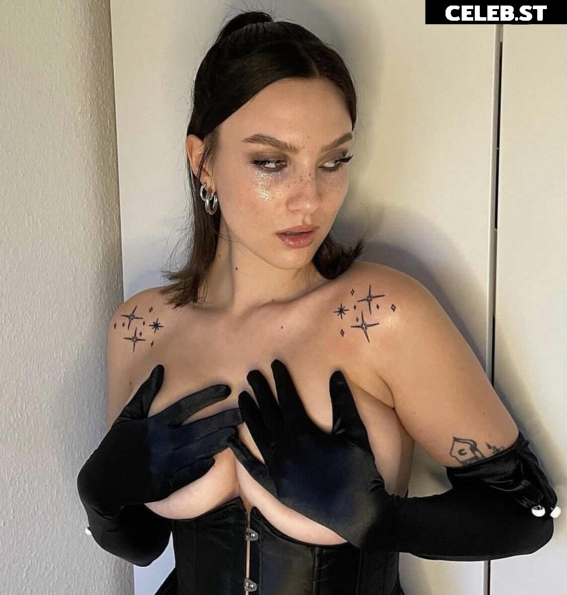 whosrobin Image 647683