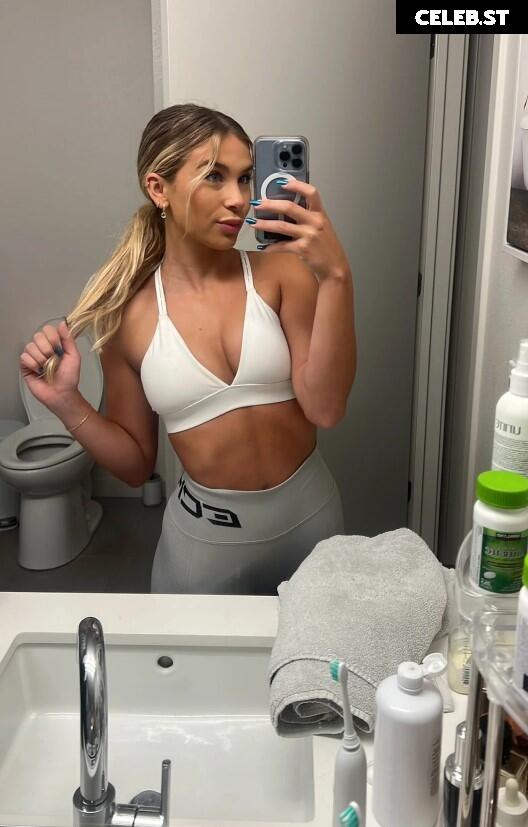 Gabrielle Moses Image 647740