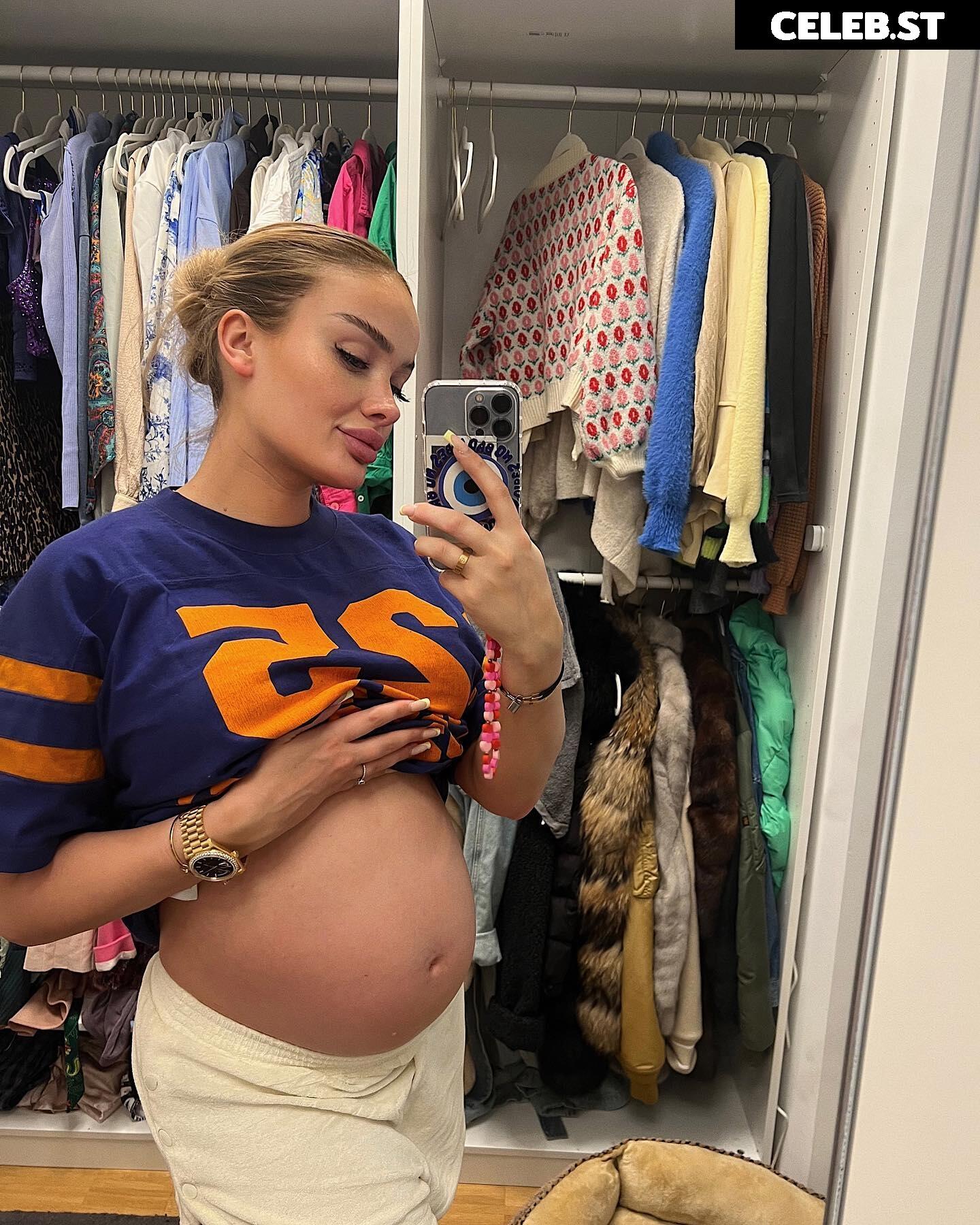 Luna Rabea Image 647309