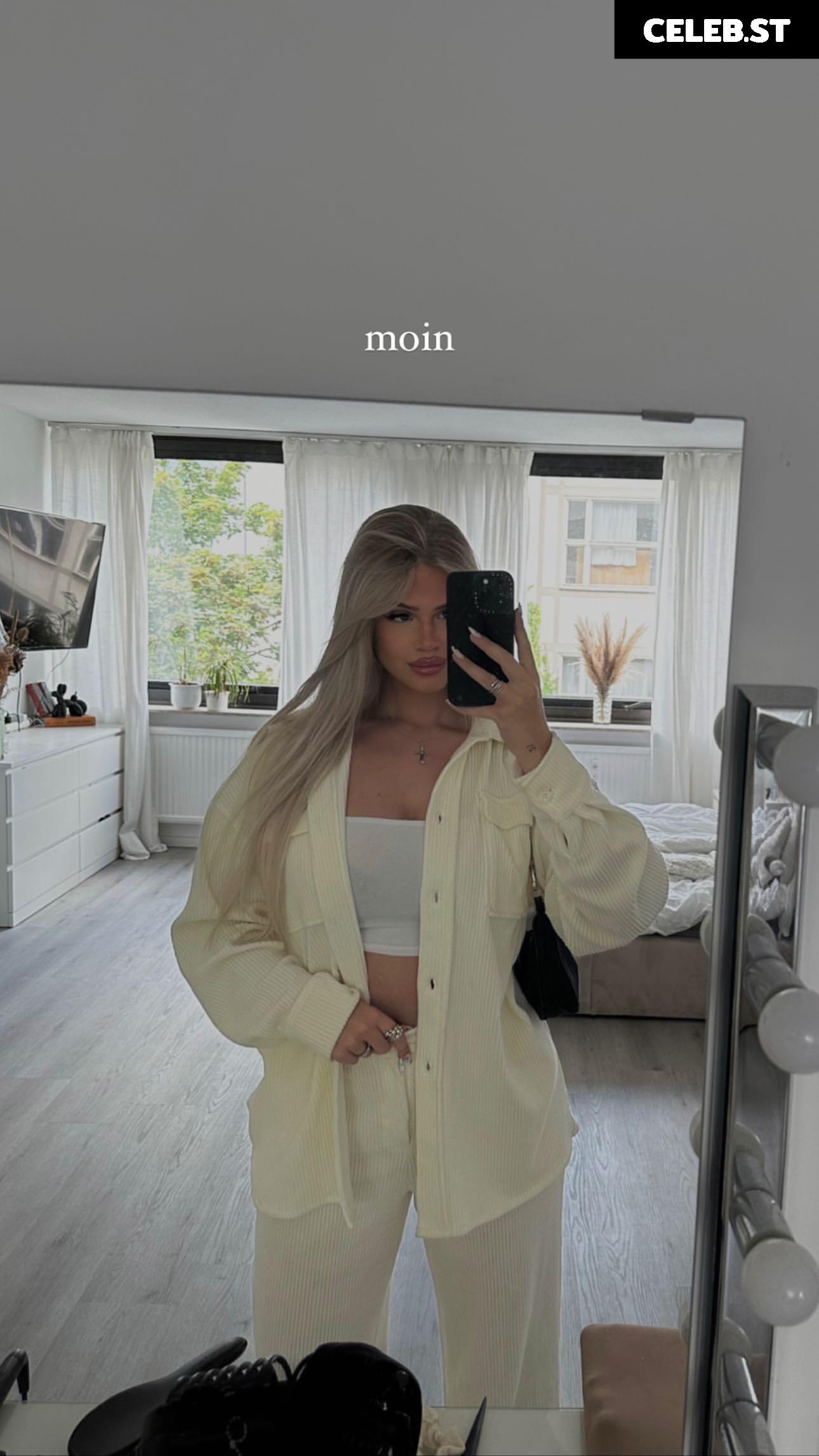Melaniethrr Image 646520