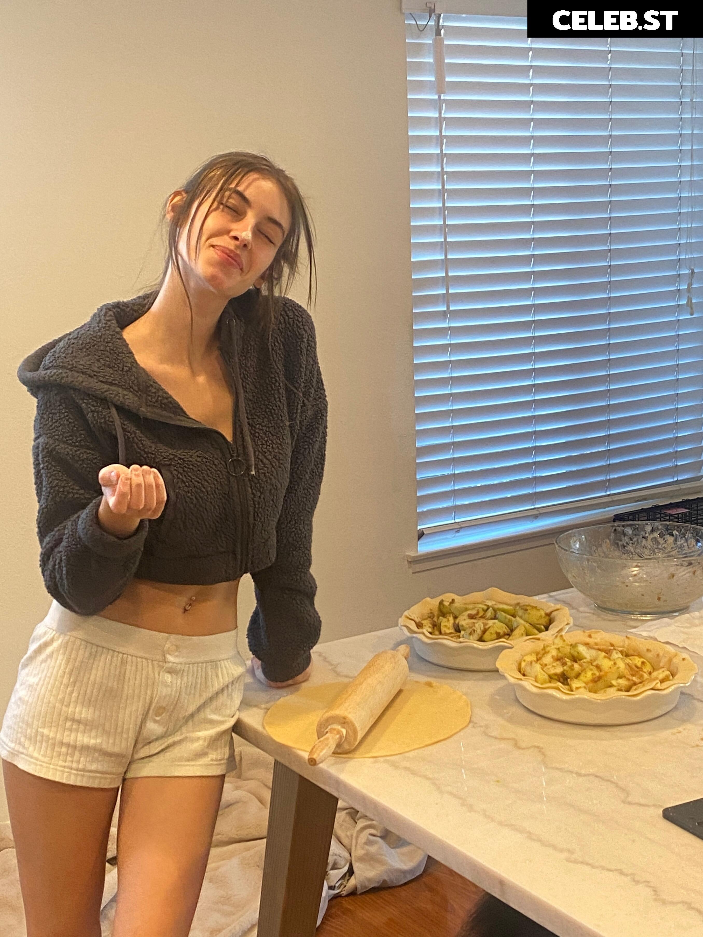 Eva Cudmore Image 646480