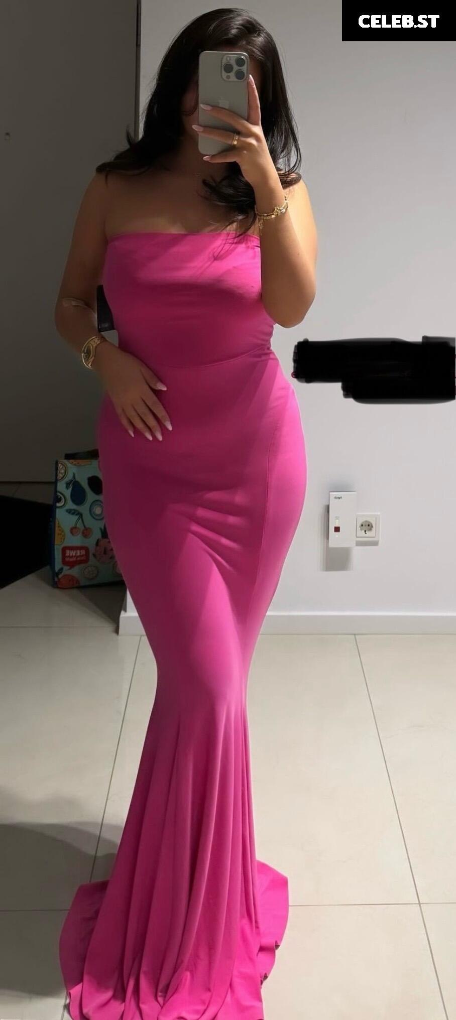 Jasmin Azizam Image 646361