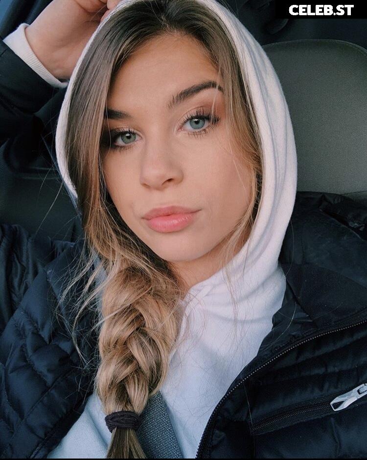 Gabrielle Moses Image 645077