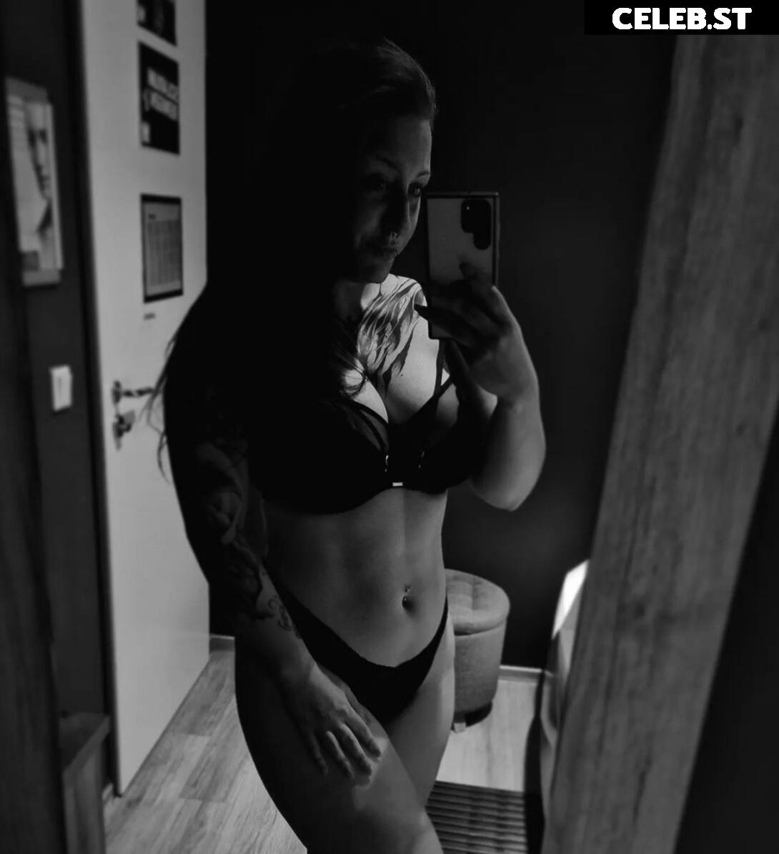 Skelli Image 642601