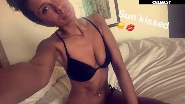 Andie Case Image 659914