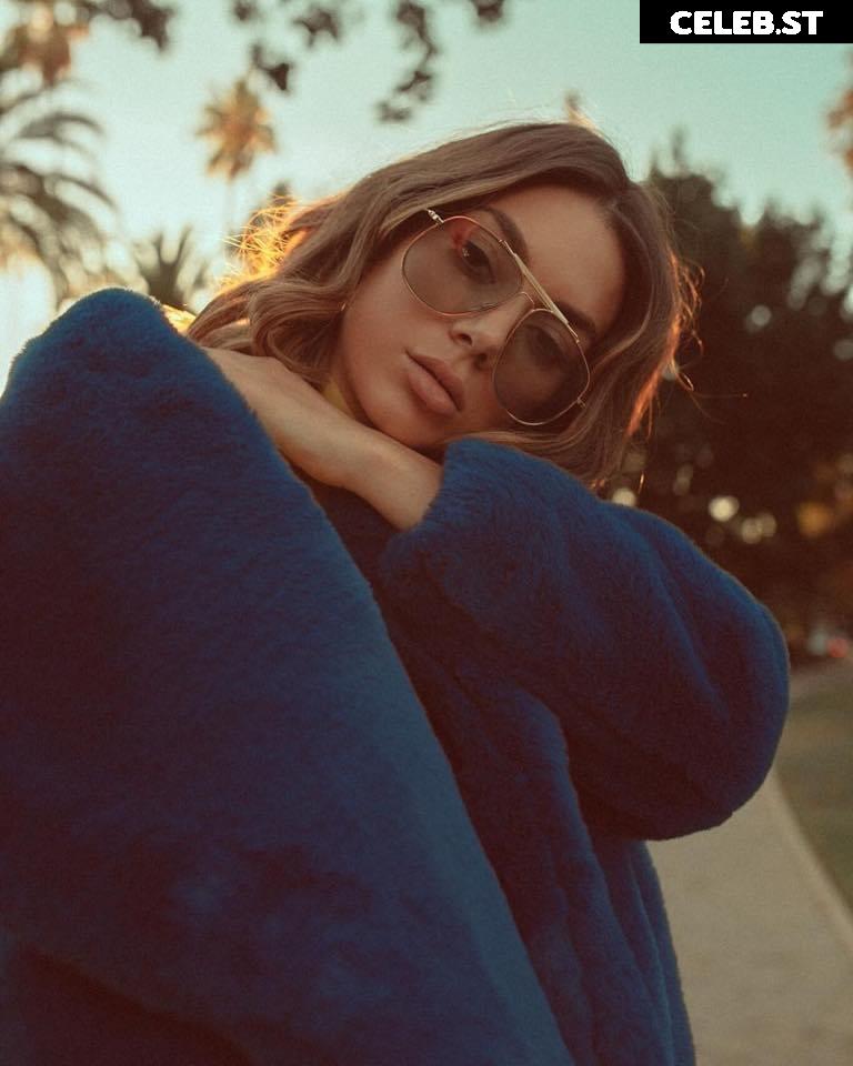 Elvana gjata Image 658983