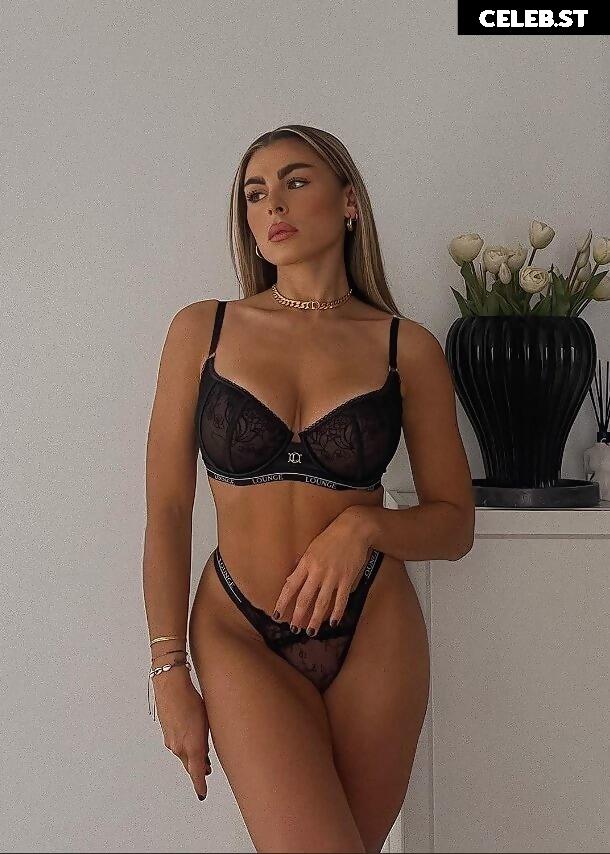 Lenaknk Image 658854