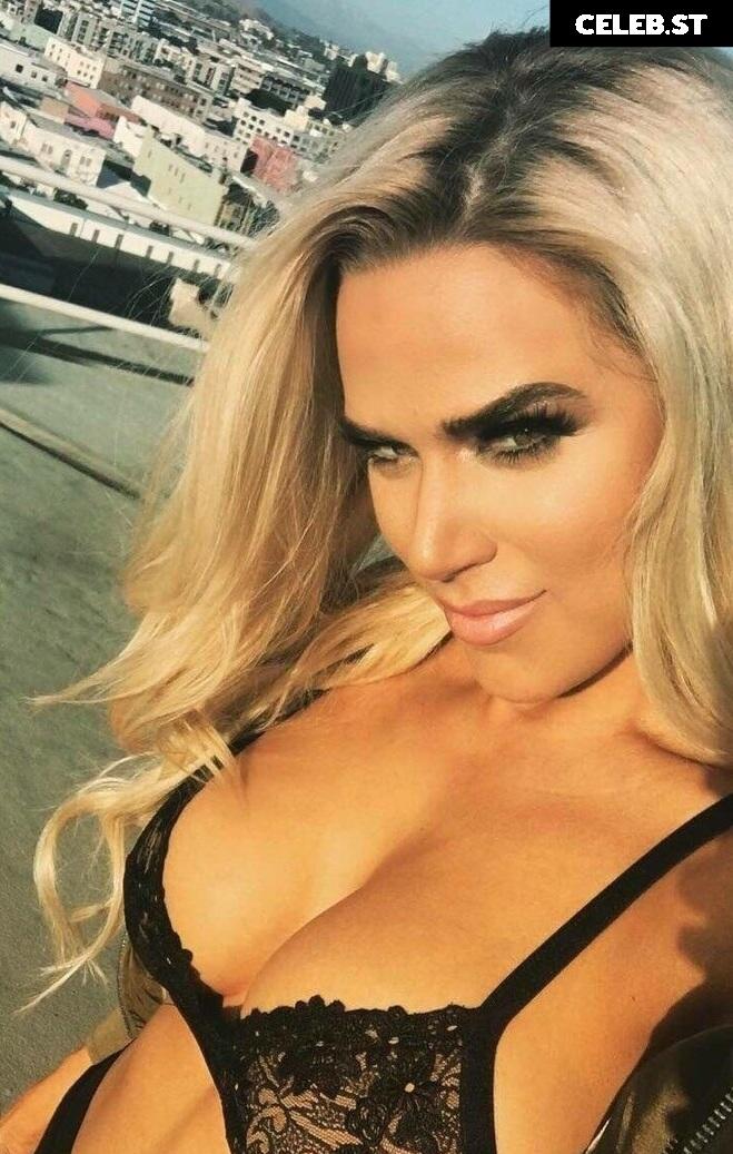 CJ Perry aka Lana Image 657604
