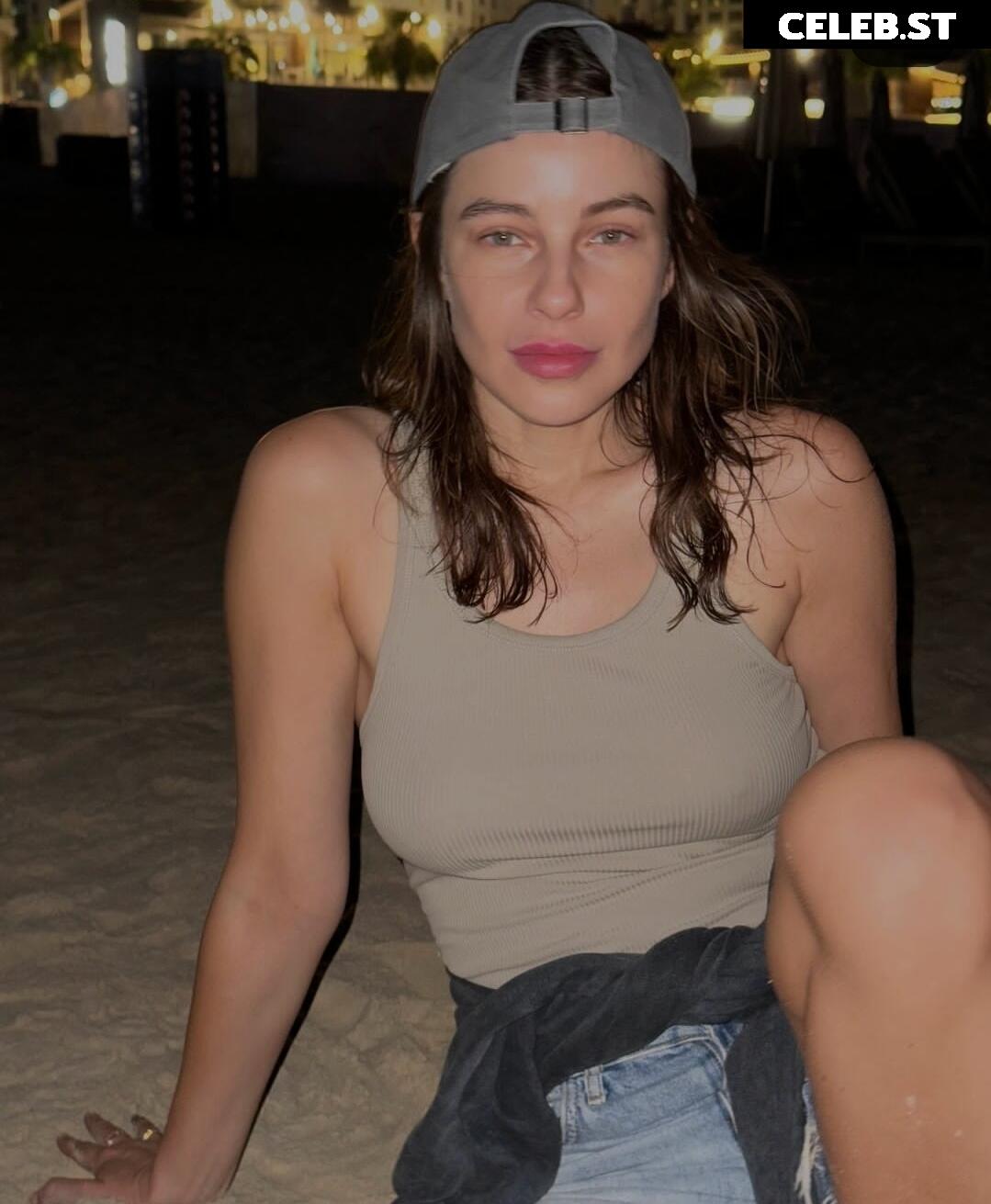 Anfisa Letyago Image 657468