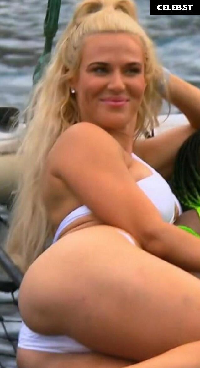 CJ Perry aka Lana Image 655685