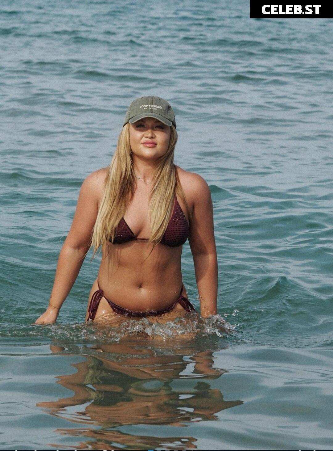 Sophia Thiel Image 655646