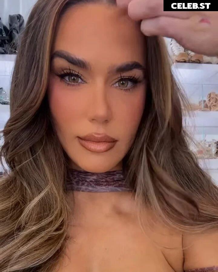 CJ Perry aka Lana Image 654775
