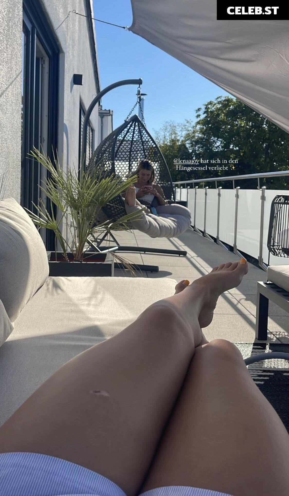 Lenaknk Image 654363