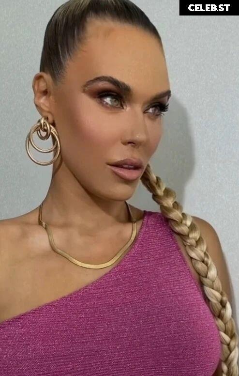 CJ Perry aka Lana Image 654860