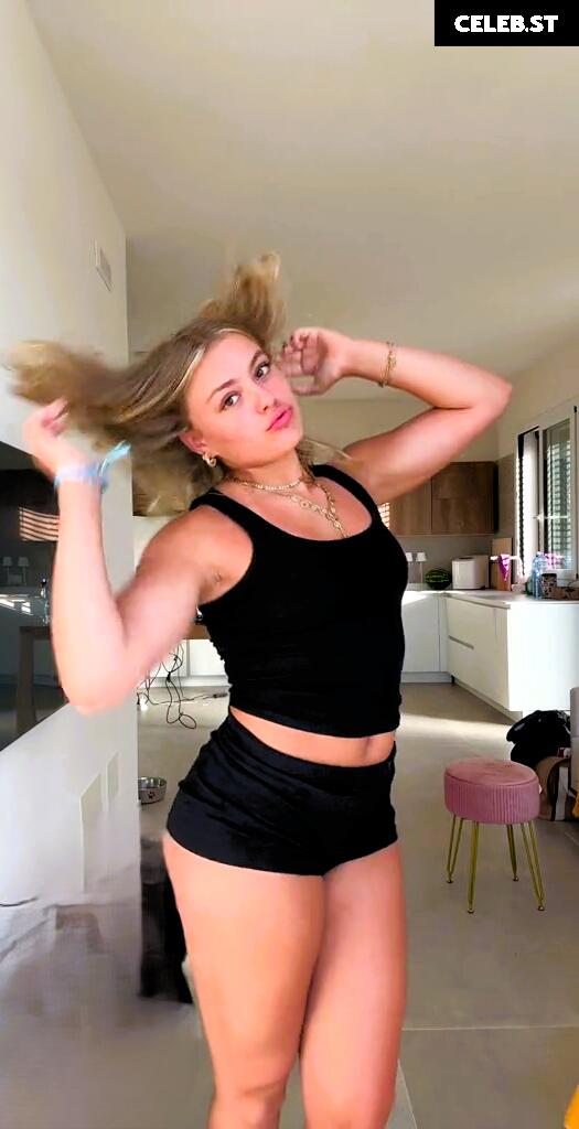 Emma Malewski Image 669946