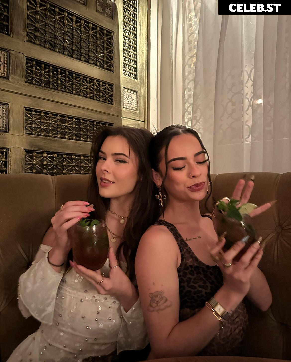 Gibson Sisters Image 668385