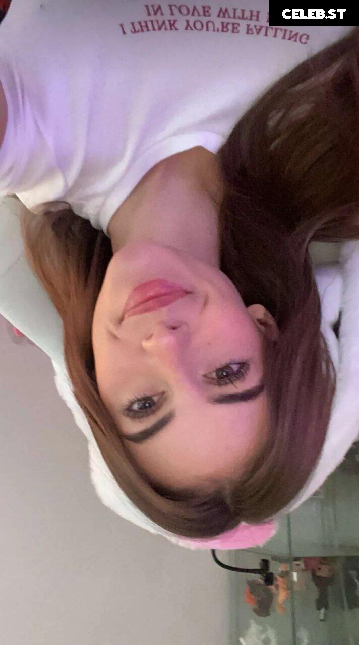 Eva Cudmore Image 667094