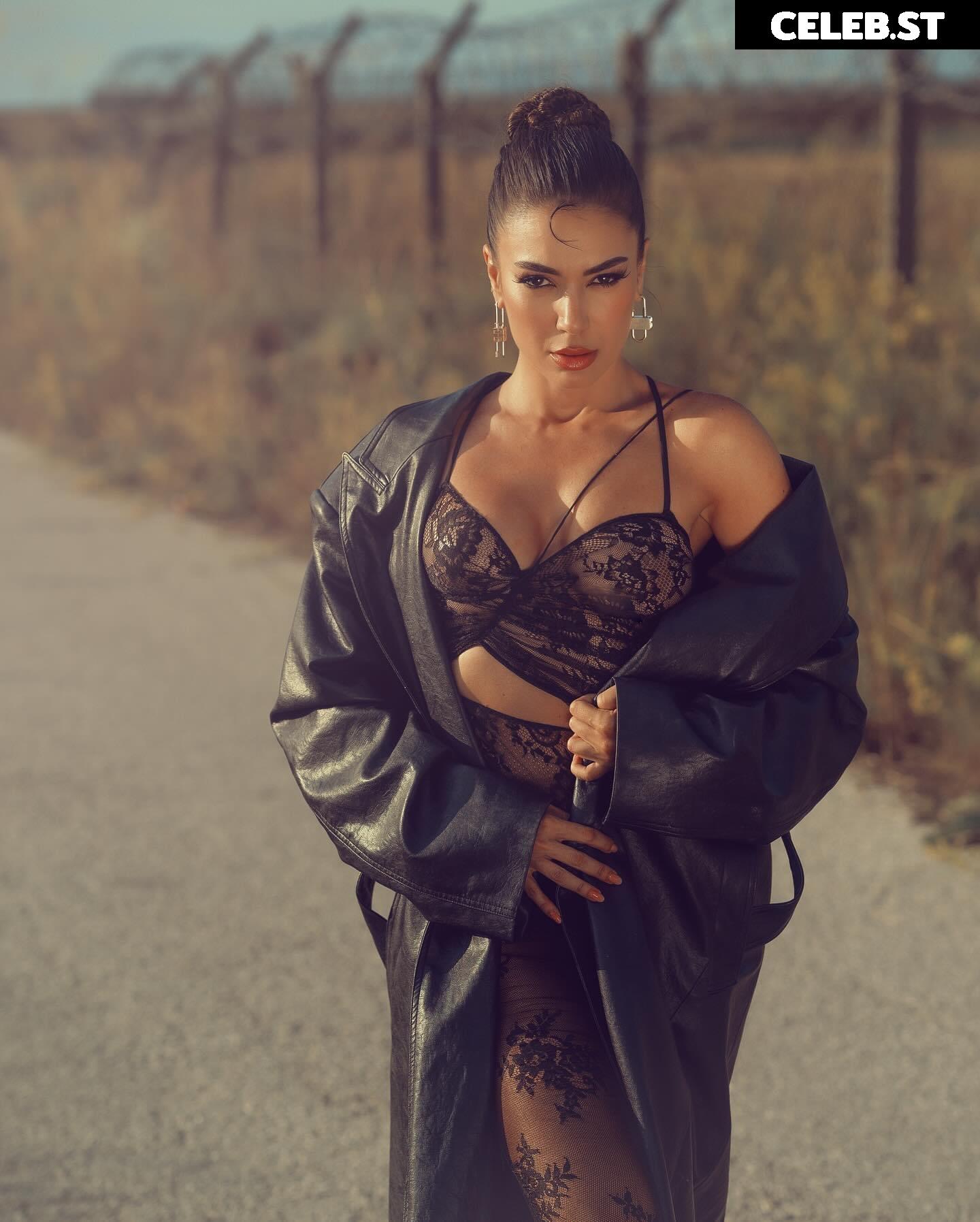 Elvana gjata Image 666593