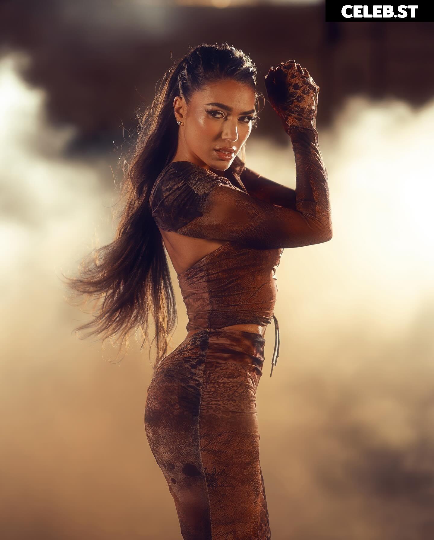 Elvana gjata Image 666670