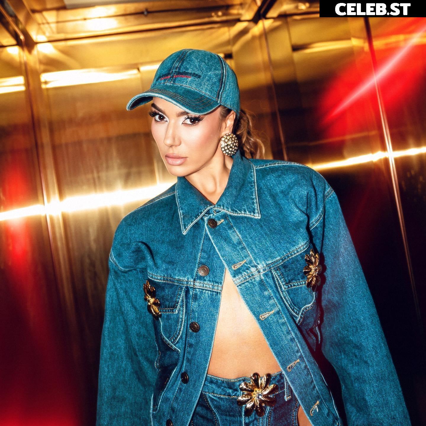 Elvana gjata Image 666297