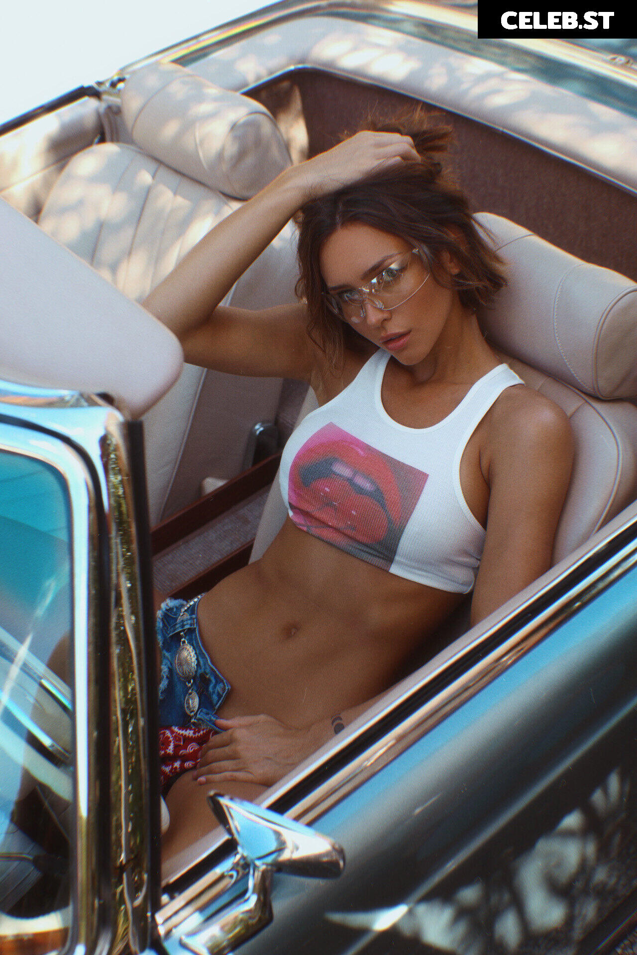 Rachel Cook Image 664844