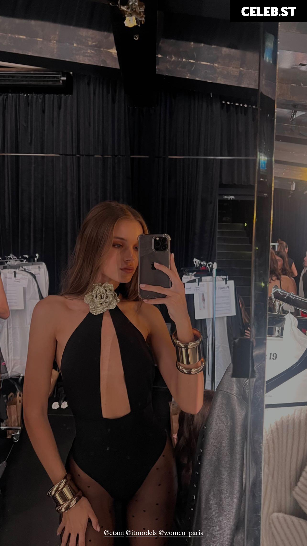 Anna Zak Image 663660