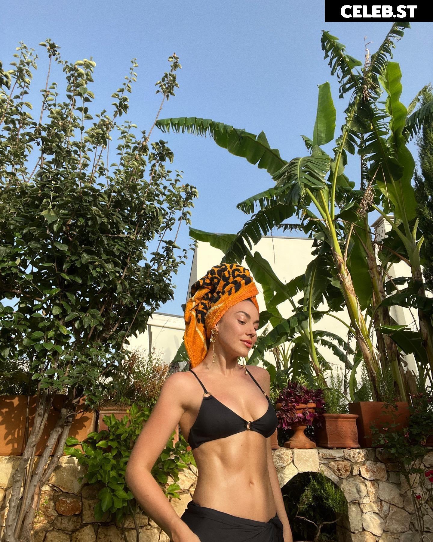 Elvana gjata Image 663482