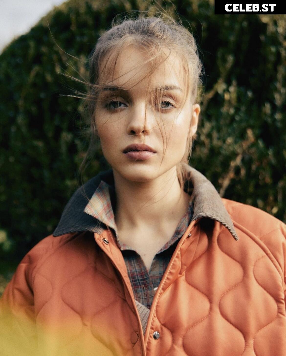 Anna Zak Image 663433