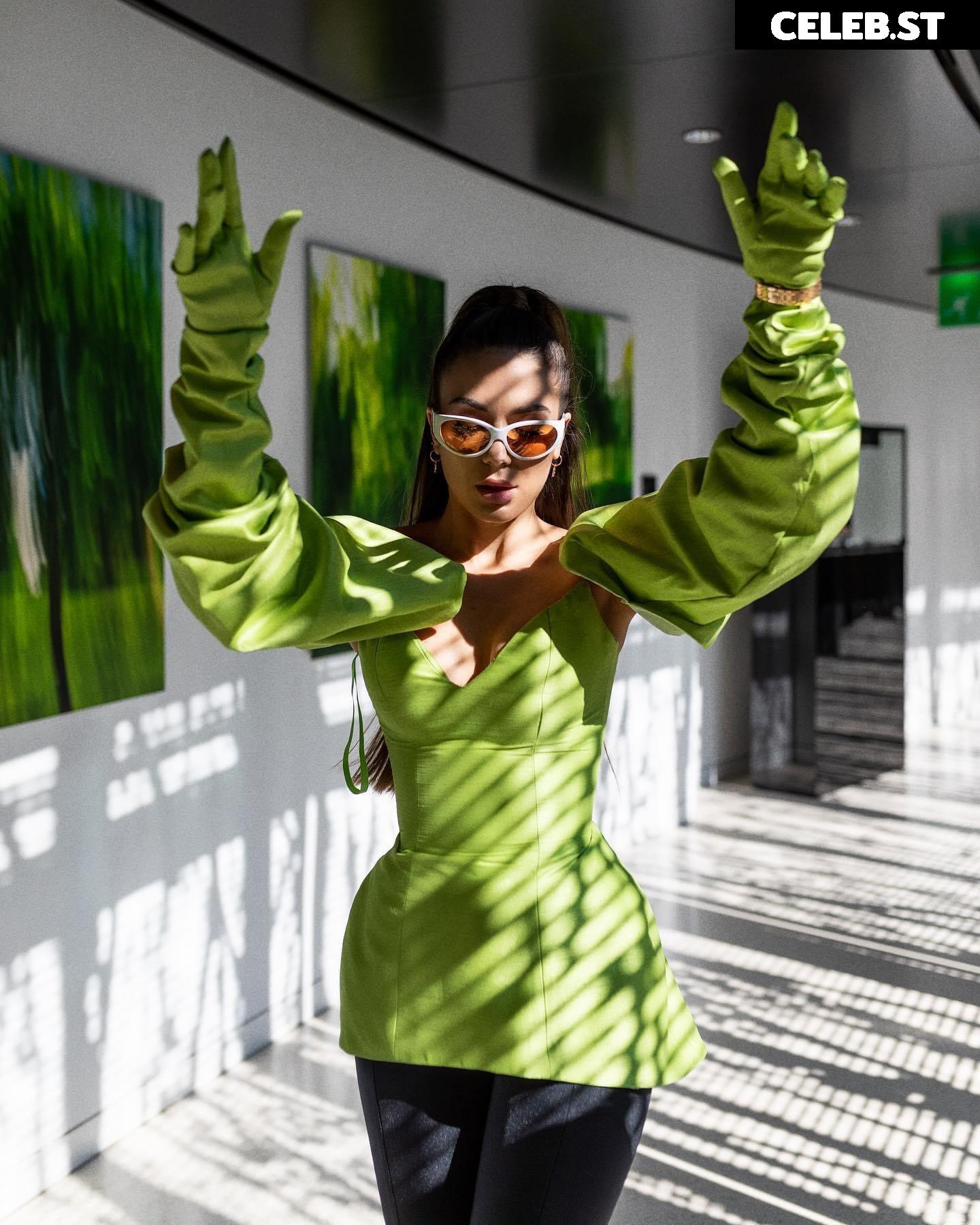 Elvana gjata Image 662034