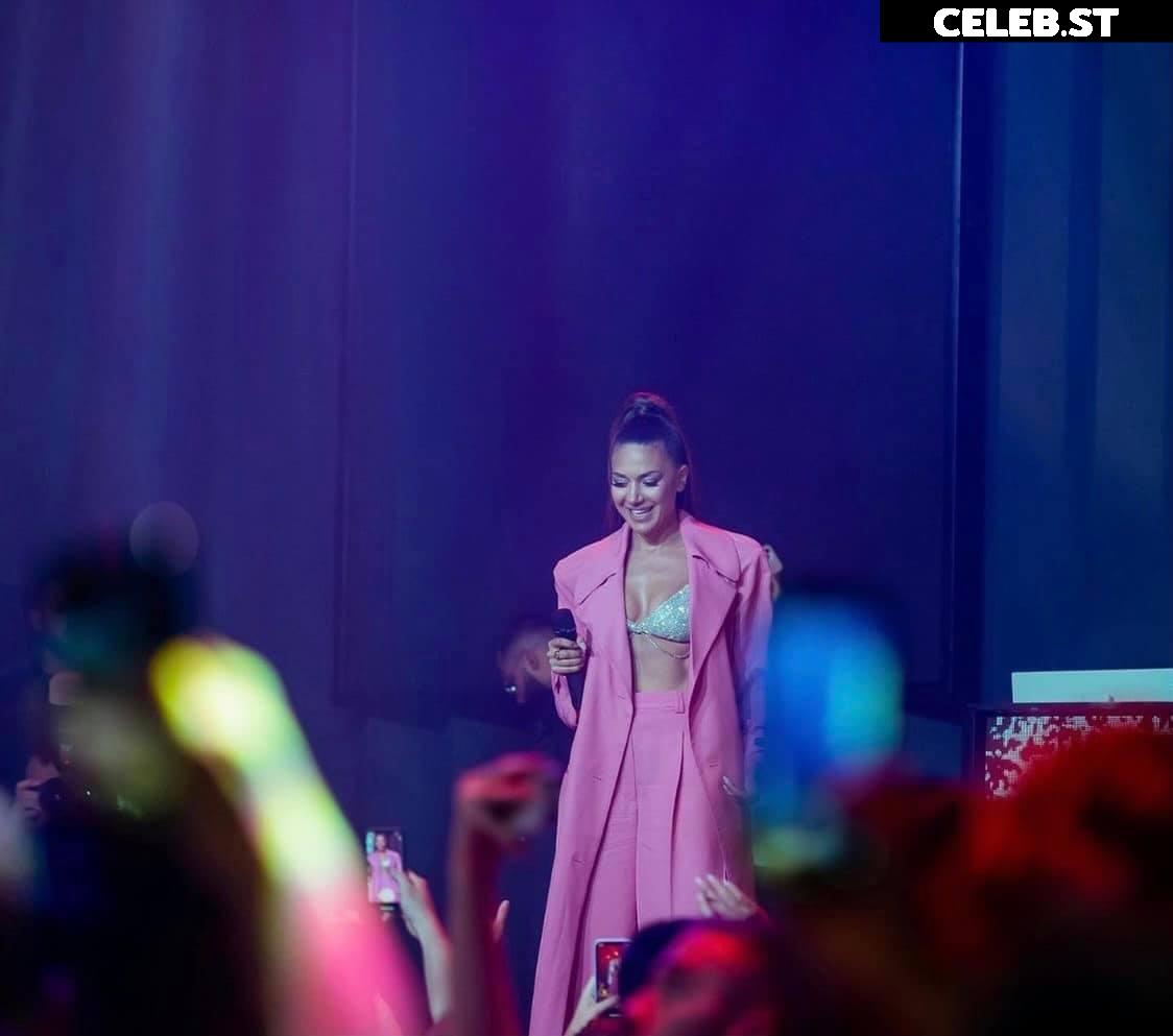 Elvana gjata Image 661403