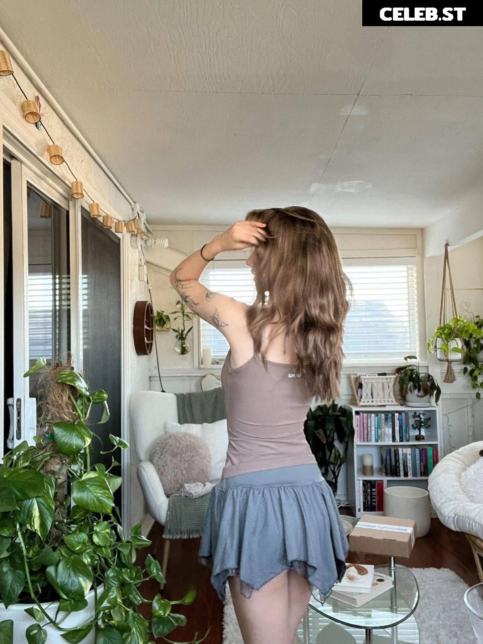 Eva Cudmore Image 661427