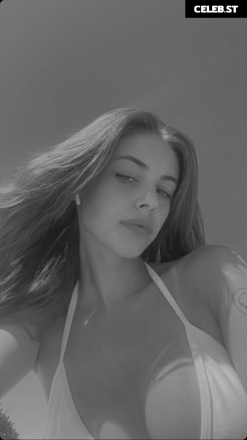 Eva Cudmore Image 661272