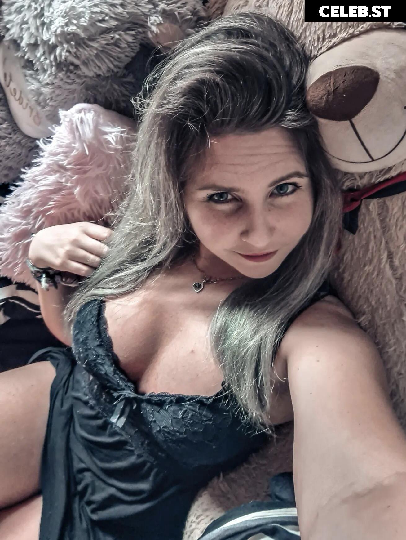 Nicole Miss.opel Image 660702
