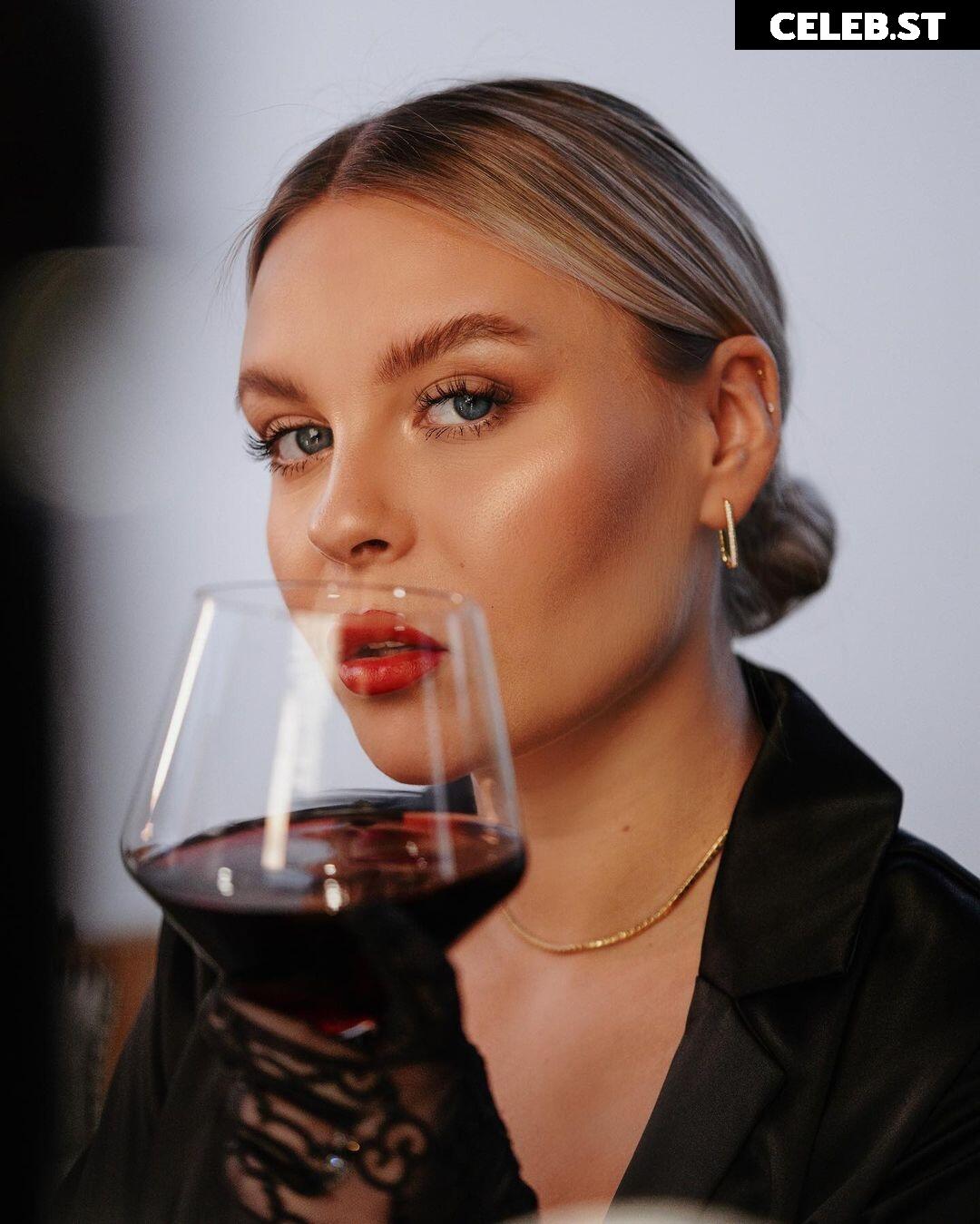 Dagi Bee Image 660413