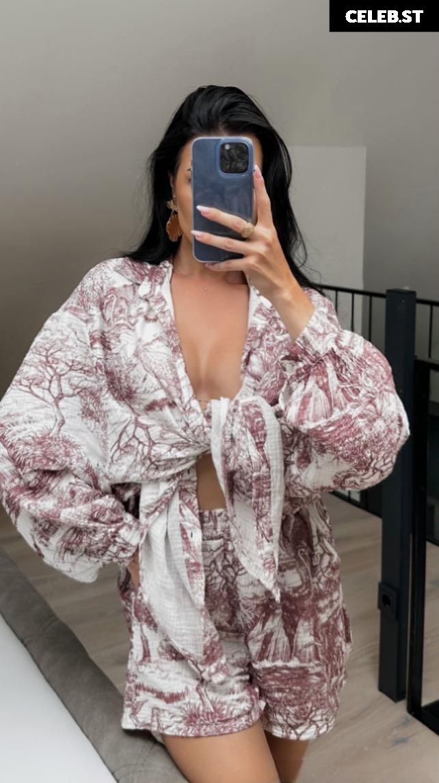 Lisa Weinberger Image 679774