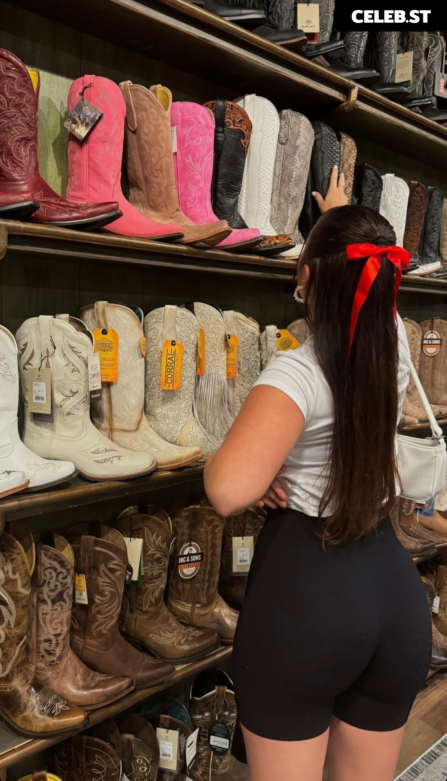 Lotti Aisha Greinwald Image 678817