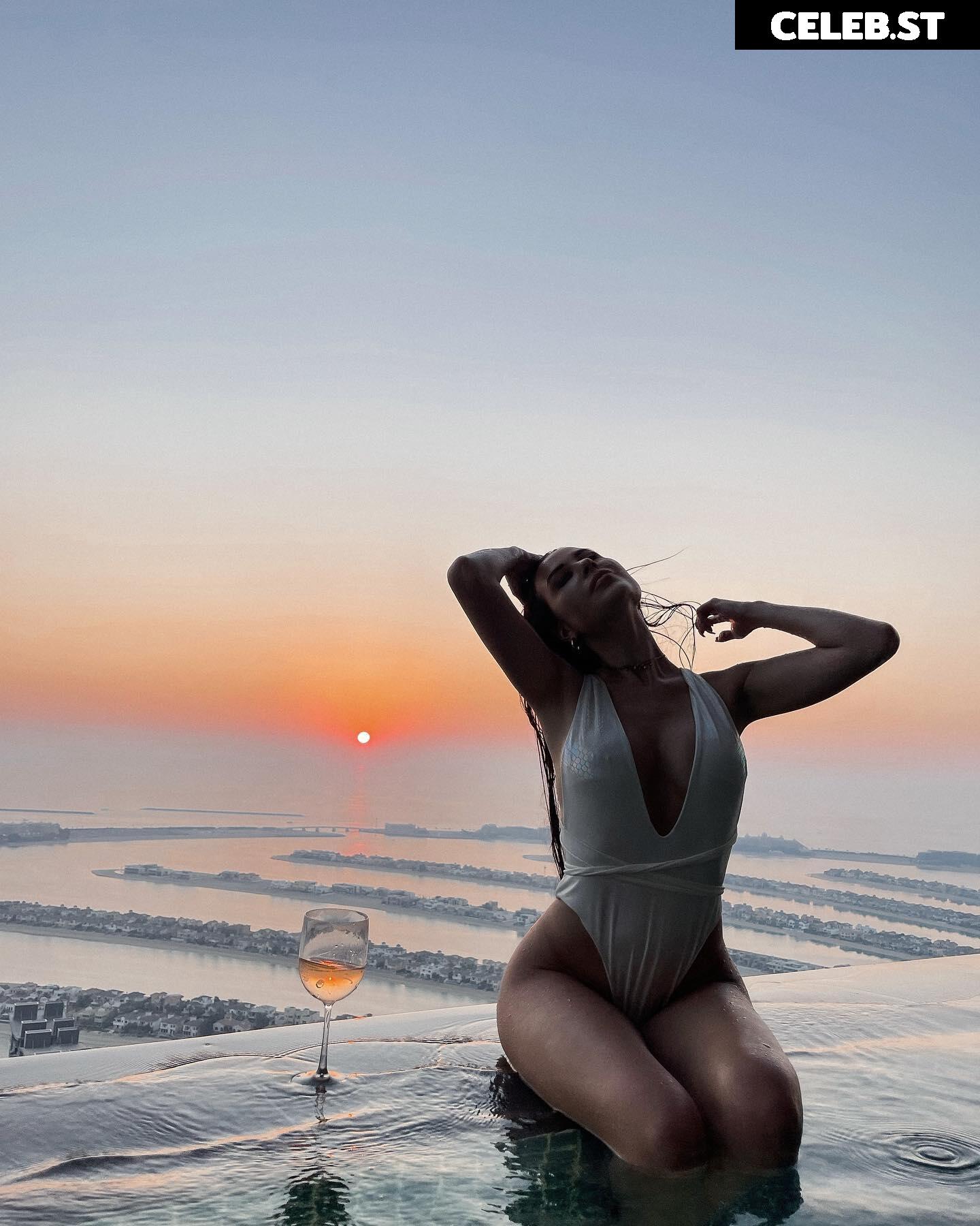 Lisa Weinberger Image 677003